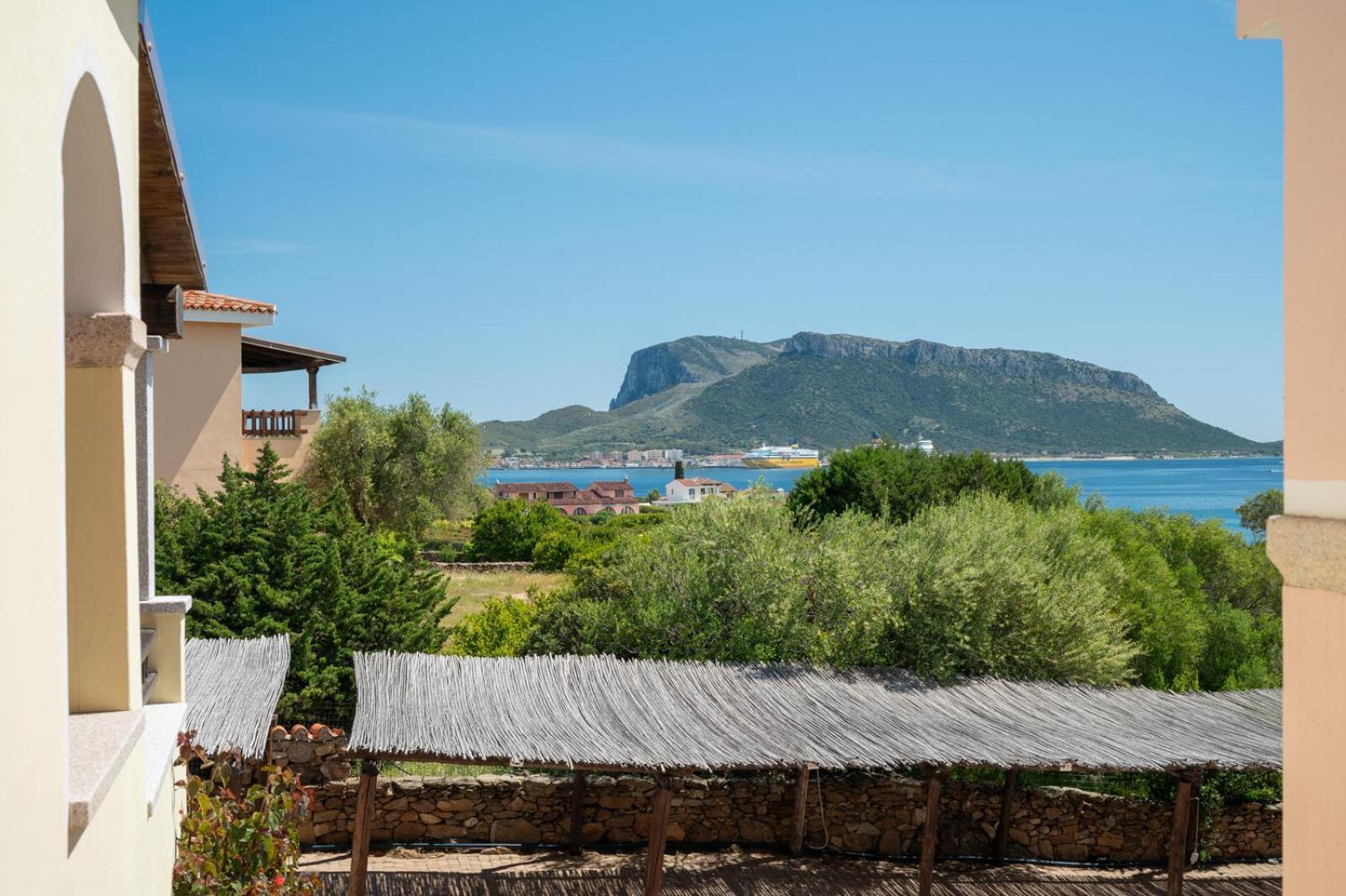 Spiaggia Bianca Pedra Rosa - Your House In Sardinia Golfo Aranci Εξωτερικό φωτογραφία
